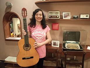 Celele no Memorial Casa Vinicius de Moraes em Itapuã